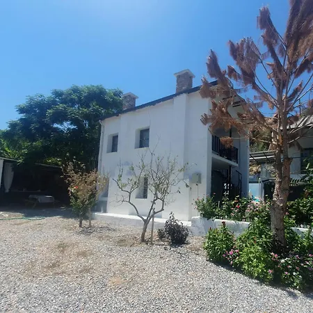 Gasthuis Baykus Guesthouse-konukevi Soke