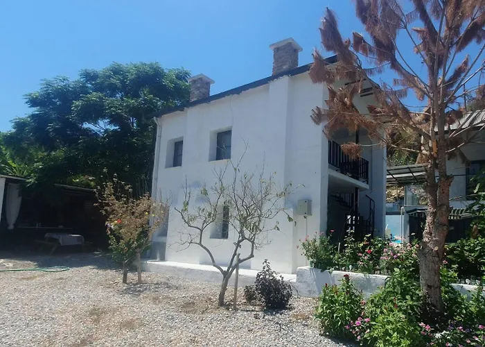 Casa de hóspedes Baykus Guesthouse-konukevi Soke